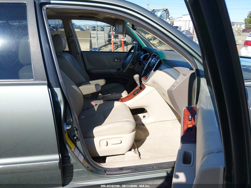 2005 Toyota Highlander VIN JTEEP21A950073696 IAAI salvage auction — FRONT END, Salvage (Oregon), sold $975 on 2026-07-20 (photo 5)