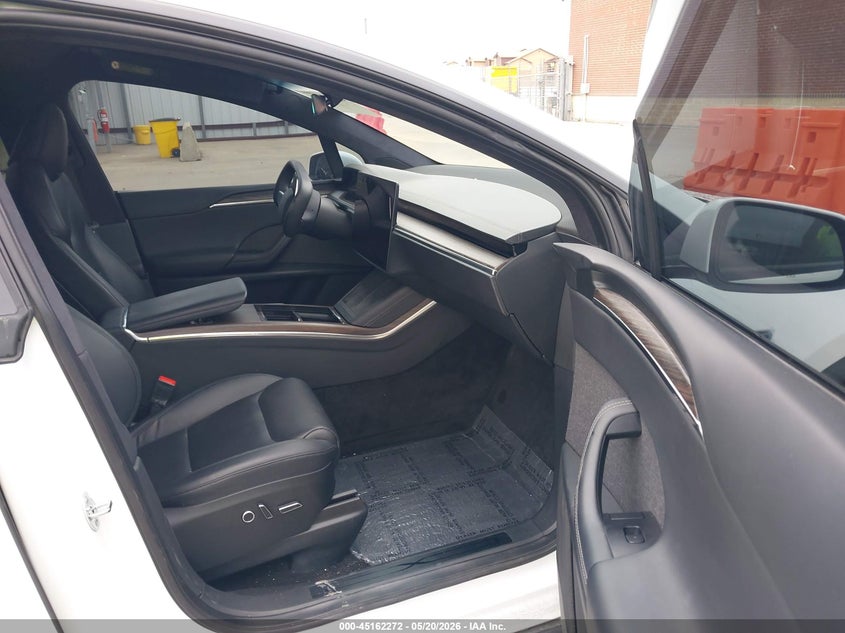 2022 Tesla Model x VIN 7SAXCAE58NF345756 IAAI salvage auction — LEFT REAR, Original (Texas), sold $18,200 on 2026-07-29 (photo 5)