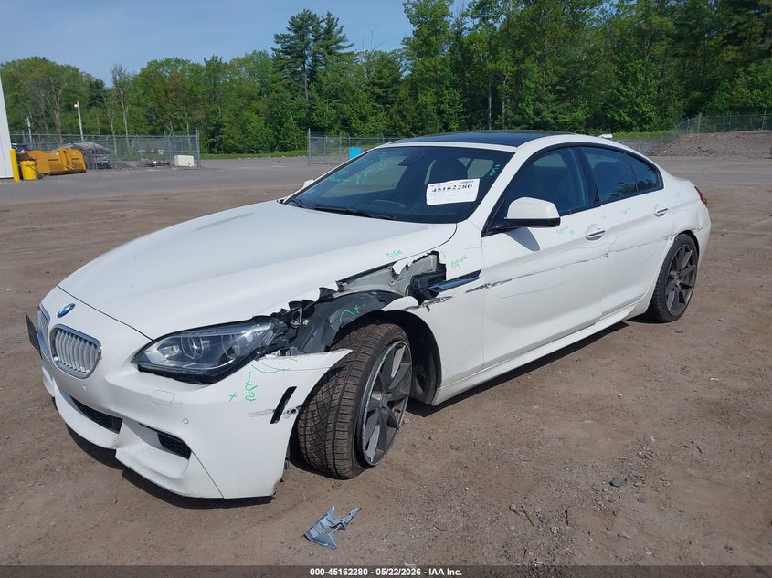 2015 BMW 6er VIN WBA6B4C52FD761470 IAAI salvage auction — SIDE, Salvage (Massachusetts), sold $3,900 on 2026-08-14 (photo 6)