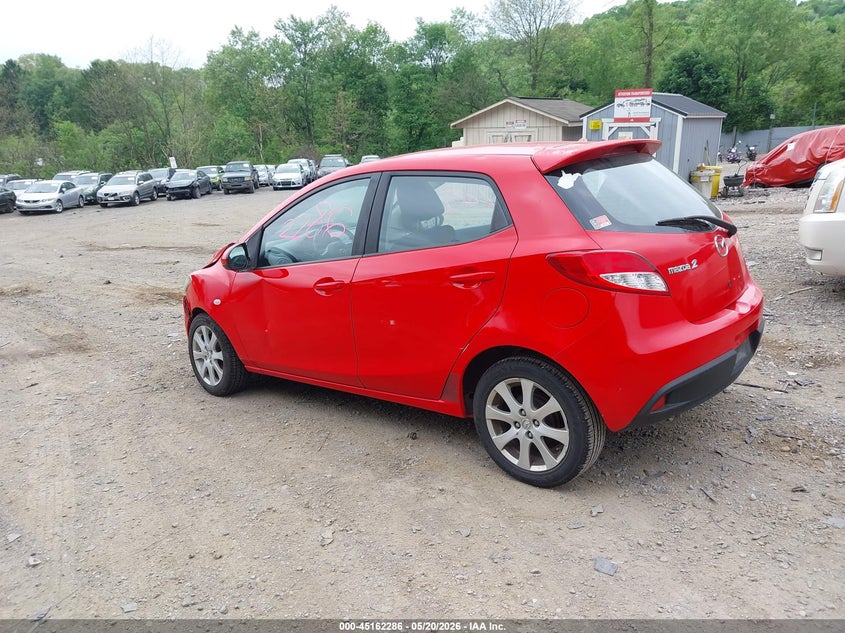 2011 Mazda 2 VIN JM1DE1HZ0B0118774 IAAI salvage auction — FRONT END, Salvage (Pennsylvania), sold $700 on 2026-07-07 (photo 3)