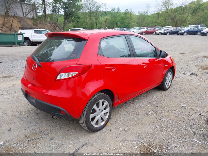 2011 Mazda 2 VIN JM1DE1HZ0B0118774 IAAI salvage auction — FRONT END, Salvage (Pennsylvania), sold $700 on 2026-07-07 (photo 4)