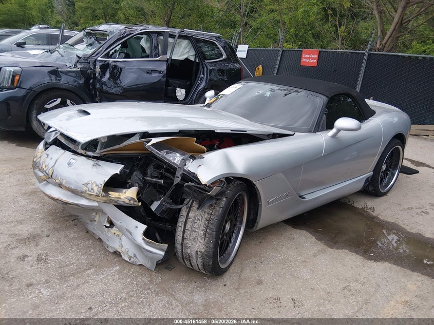 2004 Dodge Viper VIN 1B3JZ65Z64V100117 IAAI salvage auction — FRONT END, Salvage (Kansas), sold $17,600 on 2026-09-09 (photo 2)