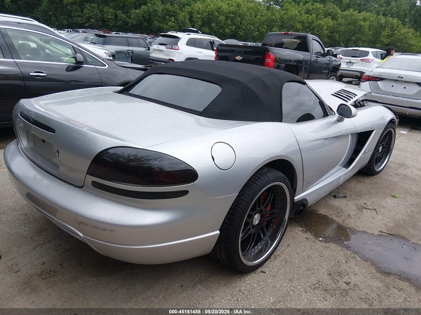 2004 Dodge Viper VIN 1B3JZ65Z64V100117 IAAI salvage auction — FRONT END, Salvage (Kansas), sold $17,600 on 2026-09-09 (photo 4)