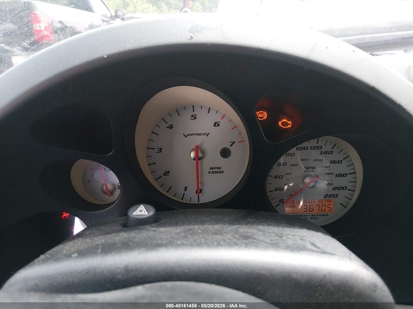 2004 Dodge Viper VIN 1B3JZ65Z64V100117 IAAI salvage auction — FRONT END, Salvage (Kansas), sold $17,600 on 2026-09-09 (photo 7)