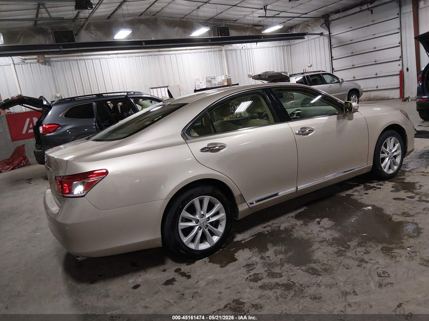 2012 Lexus VIN JTHBK1EG3C2500532 IAAI salvage auction — HAIL, Salvage Title, sold $7,100 on 2026-08-01 (photo 4)