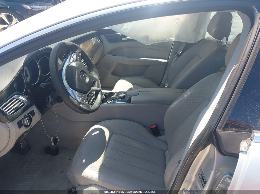 2012 Mercedes-benz Cls-klasse VIN WDDLJ7DB6CA057452 IAAI salvage auction — FRONT & REAR, Salvage (Texas), sold $850 on 2026-07-21 (photo 5)