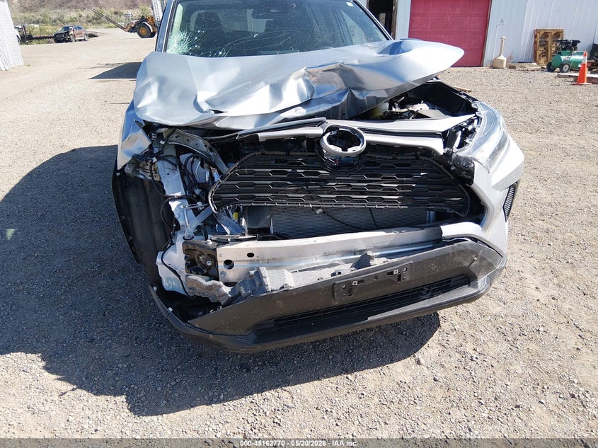 2025 Toyota Rav 4 VIN 2T3F1RFV1SW561398 IAAI salvage auction — FRONT END, Salvage (Colorado), sold $7,400 on 2026-07-29 (photo 6)