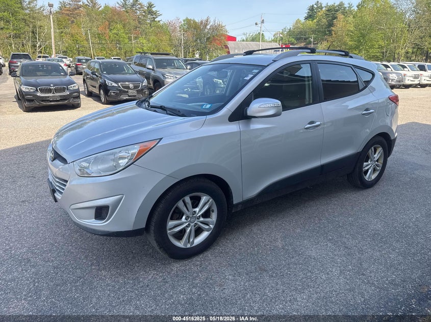 2012 Hyundai VIN KM8JUCAC4CU395912 IAAI salvage auction — NORMAL WEAR, Original (New Hampshire), sold $1,950 on 2026-07-08 (photo 2)