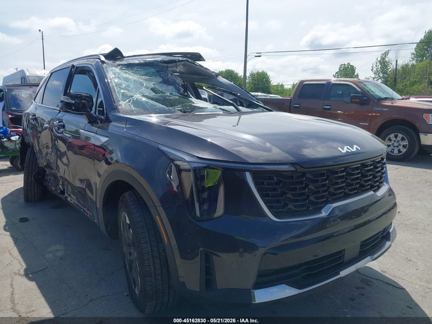 2026 Kia Sorento VIN 5XYRL4JC1TG449930 IAAI salvage auction — ROLLOVER, Salvage (Ohio), sold $5,125 on 2026-07-28 (photo 1)