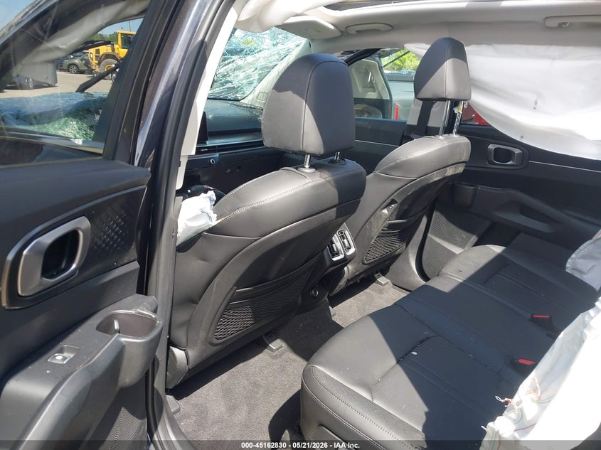 2026 Kia Sorento VIN 5XYRL4JC1TG449930 IAAI salvage auction — ROLLOVER, Salvage (Ohio), sold $5,125 on 2026-07-28 (photo 8)