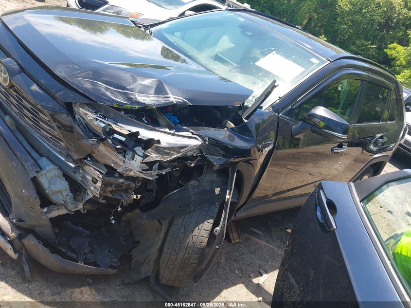 2020 Toyota Rav 4 VIN 2T3DWRFV3LW052195 IAAI salvage auction — FRONT END, Salvage (Massachusetts), sold $6,600 on 2026-07-28 (photo 2)