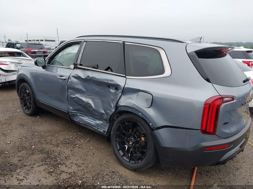 2022 Kia Telluride VIN 5XYP5DHC7NG270303 IAAI salvage auction — LEFT SIDE, Junk (Oklahoma), sold $6,500 on 2026-07-14 (photo 3)
