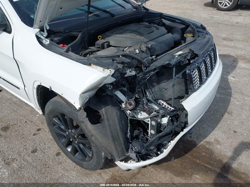 2020 Jeep Grand cherokee VIN 1C4RJFAG3LC380571 IAAI salvage auction — FRONT END, Salvage (Illinois), sold $4,750 on 2026-07-22 (photo 6)