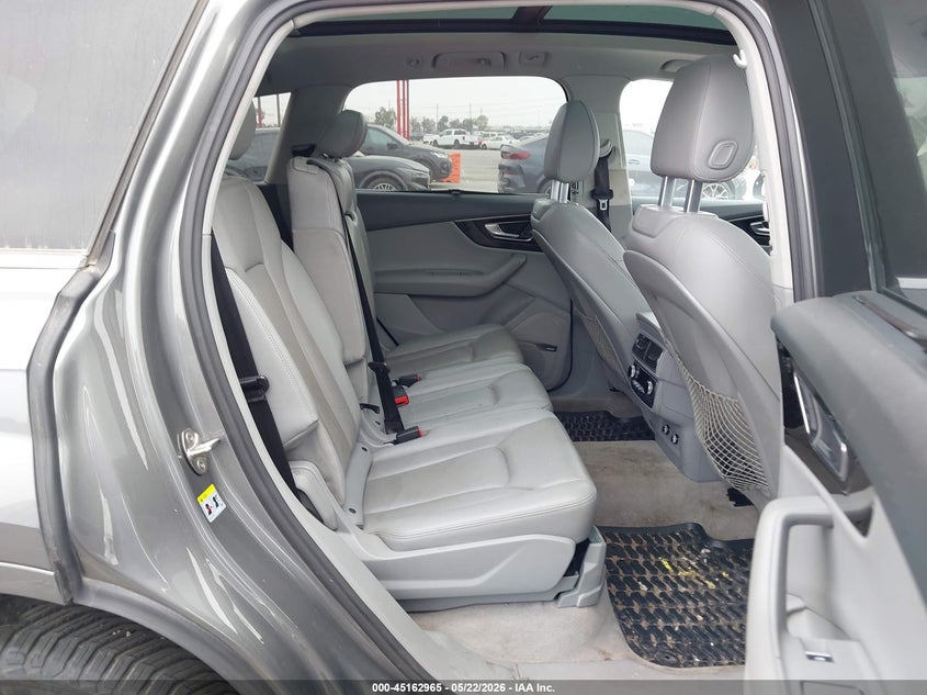 2018 Audi Q7 VIN WA1LAAF70JD002906 IAAI salvage auction — UNKNOWN, Clear (Colorado), sold $2,050 on 2026-07-09 (photo 8)