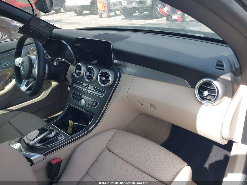 2021 Mercedes-benz C class VIN W1KWK8DB9MG067875 IAAI salvage auction — ENGINE DAMAGE, Rebuildable (Florida), sold $3,050 on 2026-07-08 (photo 5)