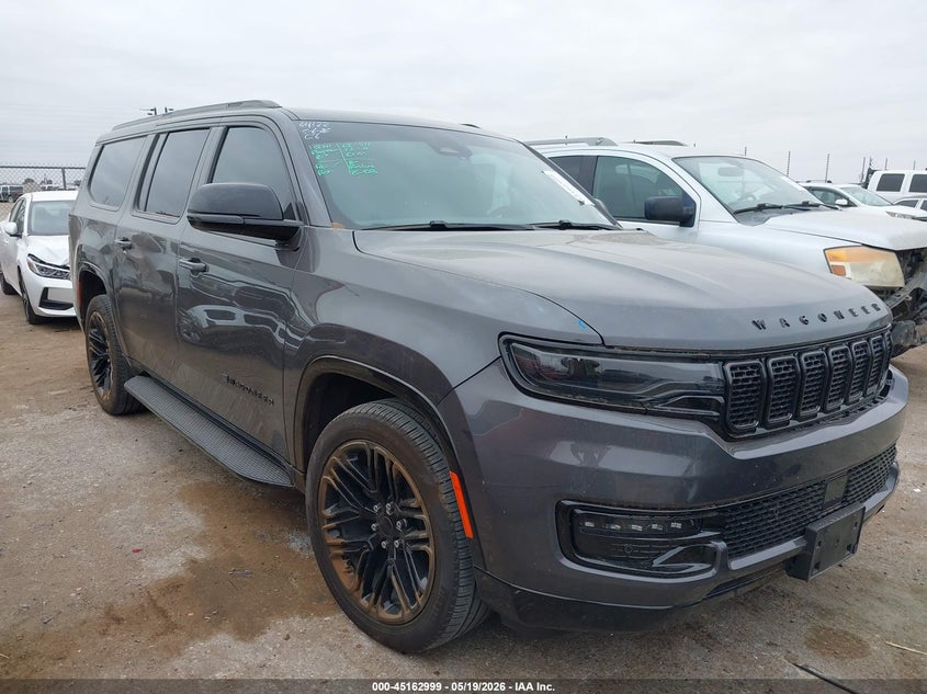 2025 Jeep Grand wagoneer VIN 1C4SJSBP5SS504708 — IAAI salvage auction photo