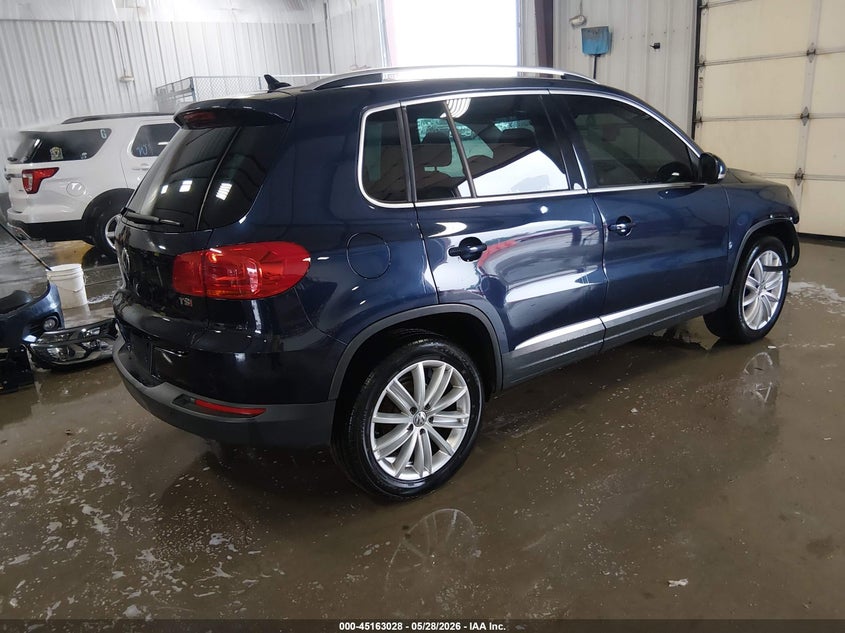 2016 Volkswagen Tiguan VIN WVGAV7AX3GW575058 IAAI salvage auction — FRONT END, Salvage (Kansas), sold $1,675 on 2026-07-10 (photo 4)