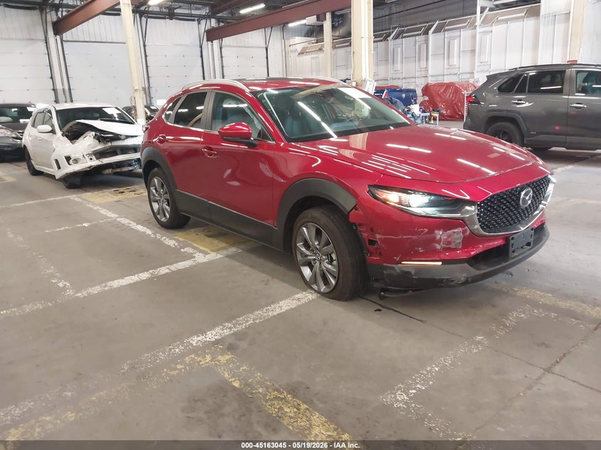 2024 Mazda Cx-30 VIN 3MVDMBCM4RM705327 IAAI salvage auction — FRONT END, Salvage (Oregon), sold $9,300 on 2026-07-09 (photo 1)