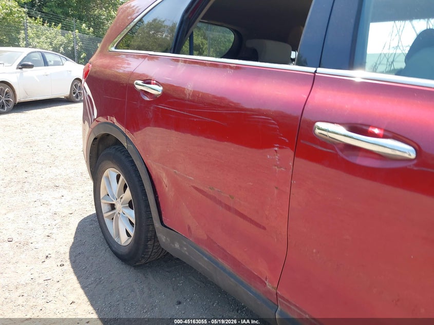 2016 Kia Sorento VIN 5XYPG4A39GG015921 IAAI salvage auction — THEFT, Salvage (Pennsylvania), sold $2,150 on 2026-08-02 (photo 6)