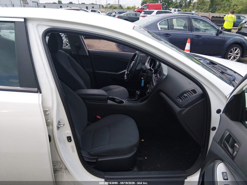 2015 Kia Optima VIN KNAGM4A78F5653576 IAAI salvage auction — FRONT END, Salvage (Ohio), sold $750 on 2026-07-30 (photo 5)