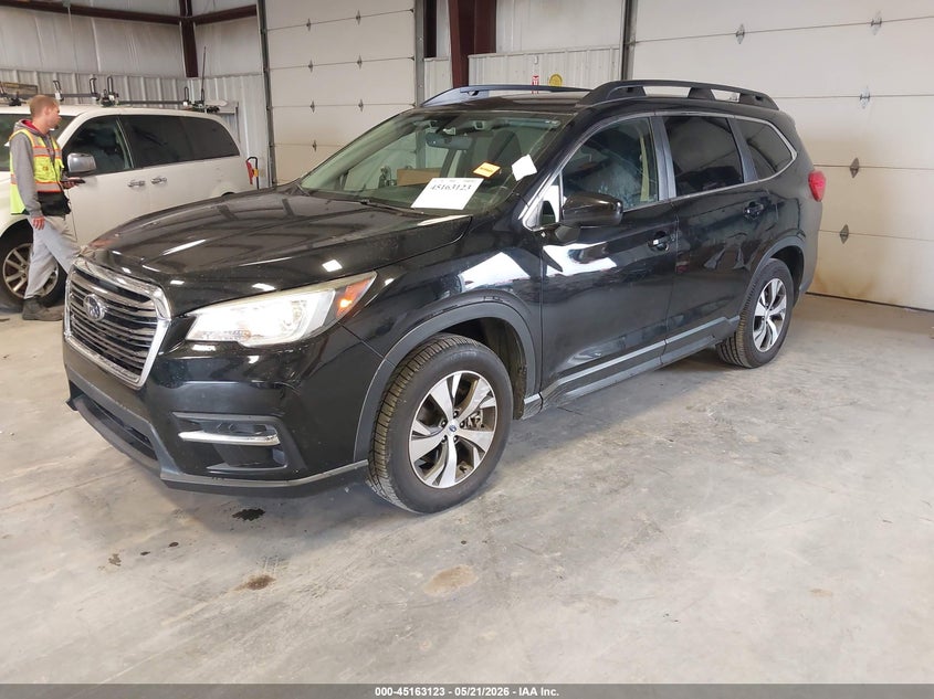 2019 Subaru Ascent VIN 4S4WMAFD3K3450561 IAAI salvage auction — REAR END, Salvage (Oklahoma), sold $4,000 on 2026-08-01 (photo 2)