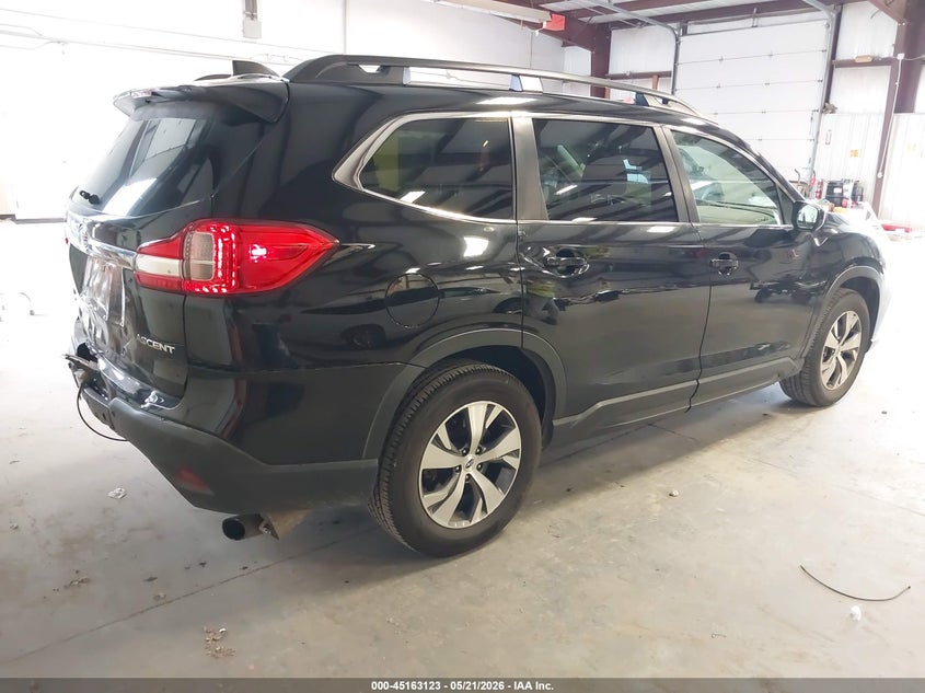 2019 Subaru Ascent VIN 4S4WMAFD3K3450561 IAAI salvage auction — REAR END, Salvage (Oklahoma), sold $4,000 on 2026-08-01 (photo 4)