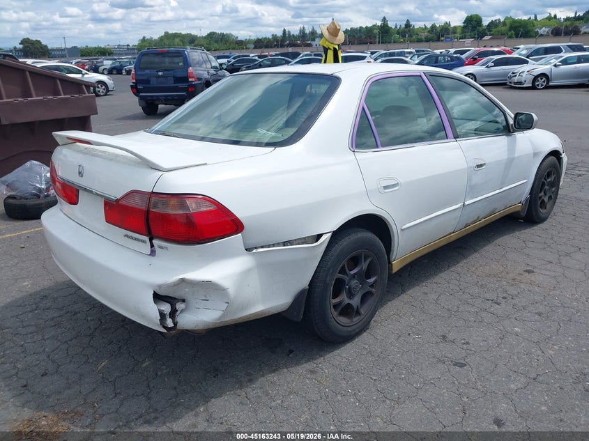1999 Honda Accord VIN JHMCG5656XC040292 IAAI salvage auction — FRONT END, Salvage (Oregon), sold $100 on 2026-07-09 (photo 4)