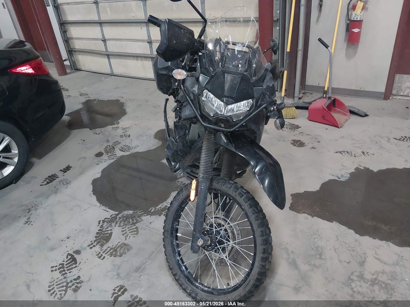 2023 Kawasaki Klr 650 VIN ML5KLEH16PDA22868 IAAI salvage auction — FRONT END, Salvage (Idaho), sold $1,000 on 2026-07-22 (photo 5)