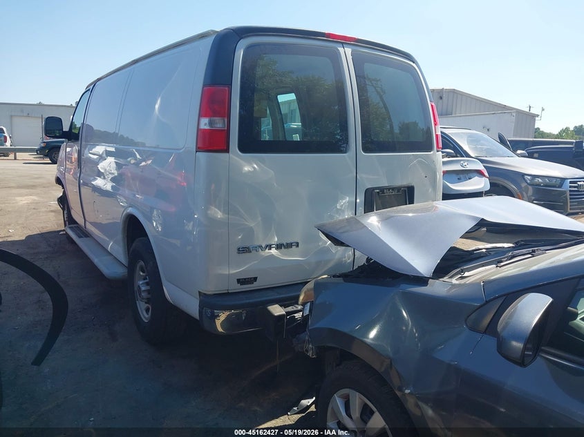 2017 Gmc Savana VIN 1GTW7AFF5H1915147 IAAI salvage auction — FRONT END, Salvage (North Carolina), sold $3,200 on 2026-07-09 (photo 3)