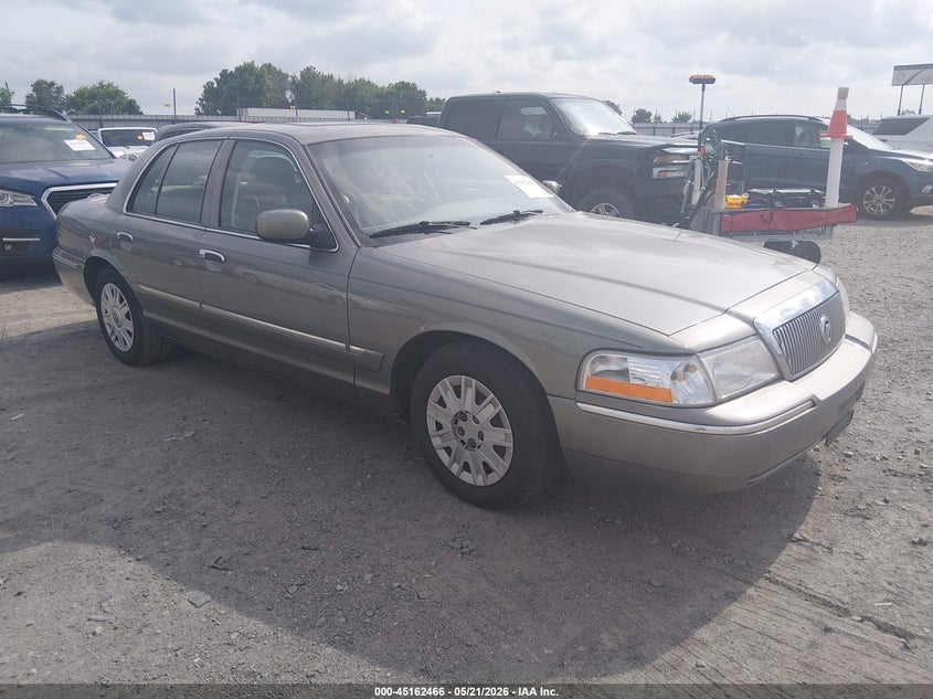 2004 Mercury Grand marquis VIN 2MEFM74W54X642466 IAAI salvage auction — NORMAL WEAR, Clear (Arkansas), sold $400 on 2026-07-08 (photo 1)