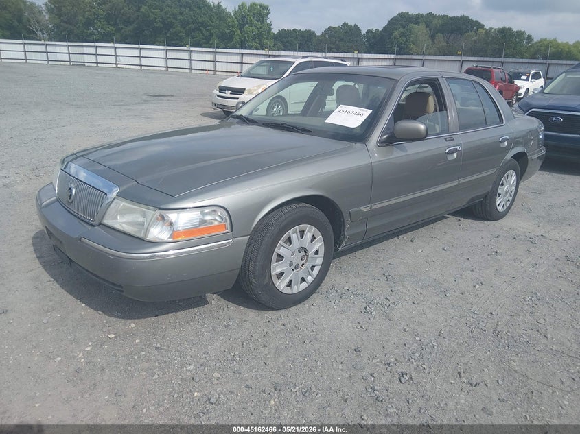 2004 Mercury Grand marquis VIN 2MEFM74W54X642466 IAAI salvage auction — NORMAL WEAR, Clear (Arkansas), sold $400 on 2026-07-08 (photo 2)