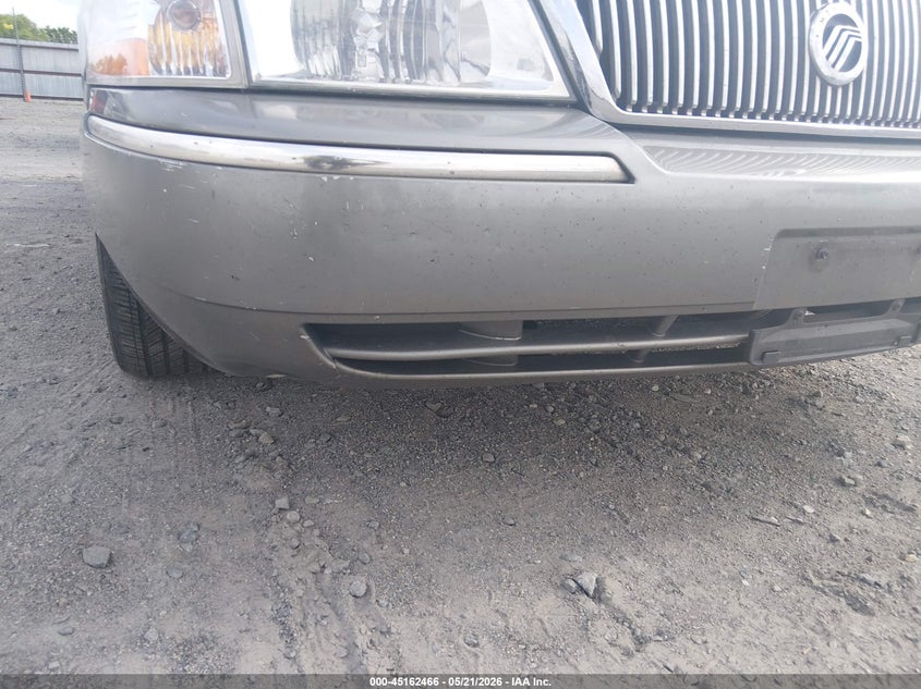 2004 Mercury Grand marquis VIN 2MEFM74W54X642466 IAAI salvage auction — NORMAL WEAR, Clear (Arkansas), sold $400 on 2026-07-08 (photo 6)