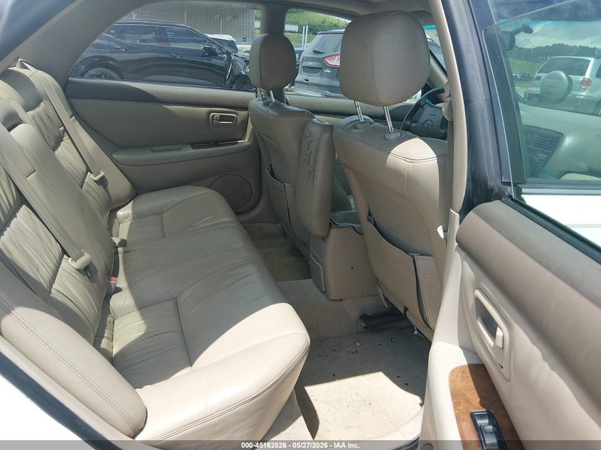 1998 Lexus Es 300 VIN JT8BF28G4W5046784 IAAI salvage auction — REAR END, Salvage (West Virginia), sold $175 on 2026-07-11 (photo 8)
