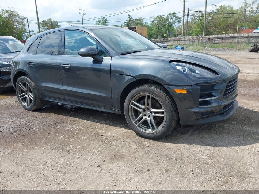 2020 Porsche Macan VIN WP1AA2A57LLB10536 IAAI salvage auction — LEFT FRONT, Clear (Michigan), sold $13,375 on 2026-07-30 (photo 1)