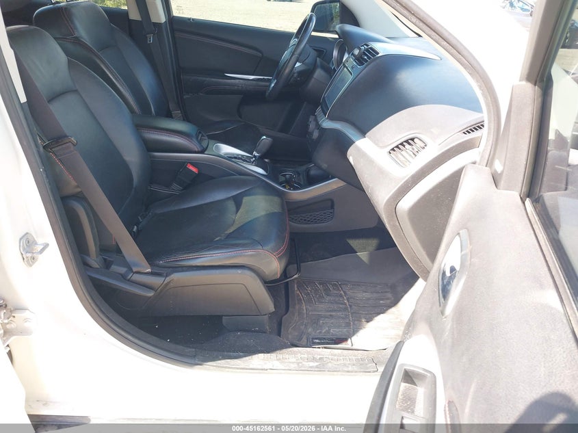 2014 Dodge Journey VIN 3C4PDDEG3ET150047 IAAI salvage auction — LEFT FRONT, Salvage (Wyoming), sold $25 on 2026-08-02 (photo 5)