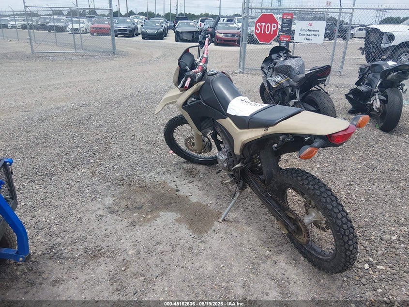 2017 Honda Crf250x VIN MLHMD4415H5001754 IAAI salvage auction — THEFT, Salvage (Louisiana), sold $1,250 on 2026-07-08 (photo 3)