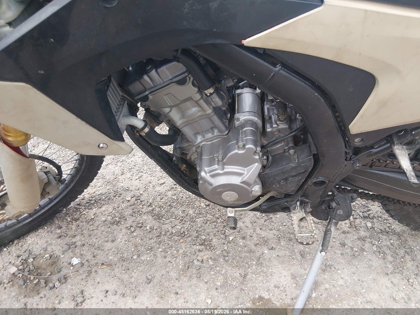 2017 Honda Crf250x VIN MLHMD4415H5001754 IAAI salvage auction — THEFT, Salvage (Louisiana), sold $1,250 on 2026-07-08 (photo 9)