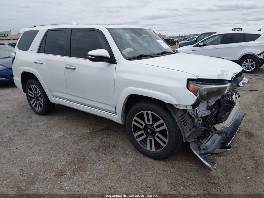 2021 Toyota 4runner VIN JTEKU5JR9M5845540 IAAI salvage auction — FRONT END, Salvage (Kansas), sold $16,100 on 2026-07-10 (photo 1)