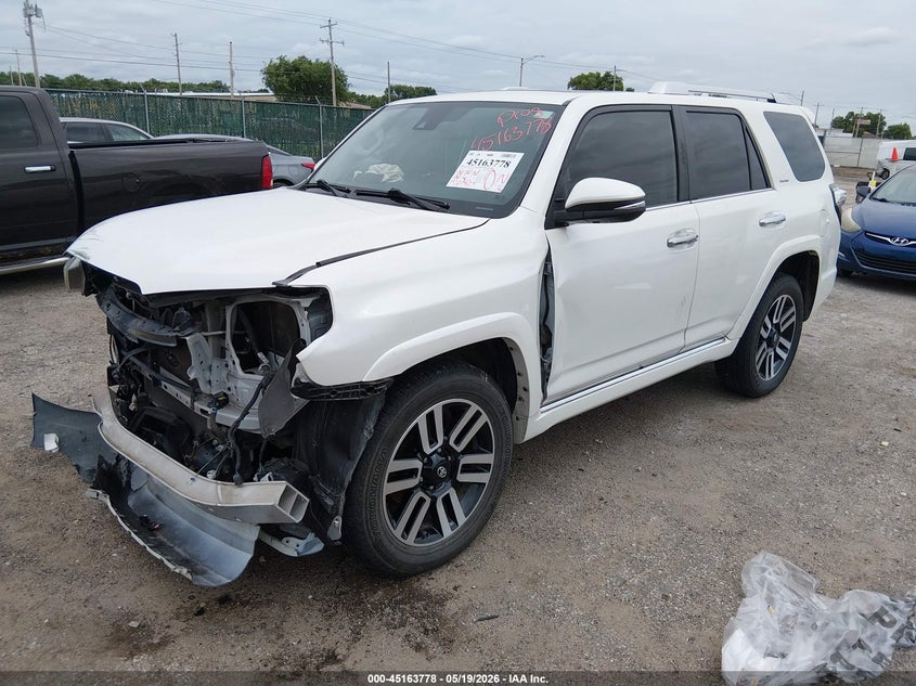 2021 Toyota 4runner VIN JTEKU5JR9M5845540 IAAI salvage auction — FRONT END, Salvage (Kansas), sold $16,100 on 2026-07-10 (photo 2)