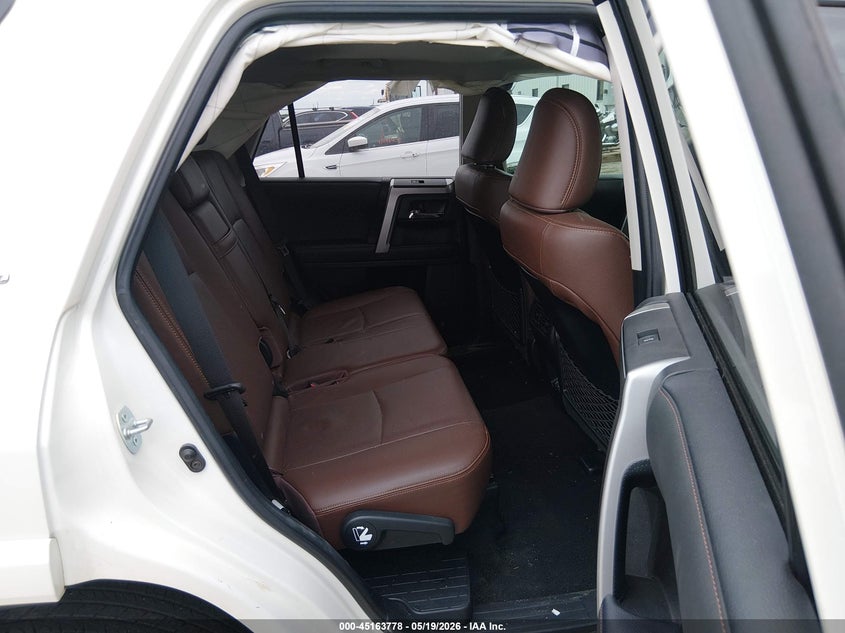 2021 Toyota 4runner VIN JTEKU5JR9M5845540 IAAI salvage auction — FRONT END, Salvage (Kansas), sold $16,100 on 2026-07-10 (photo 8)