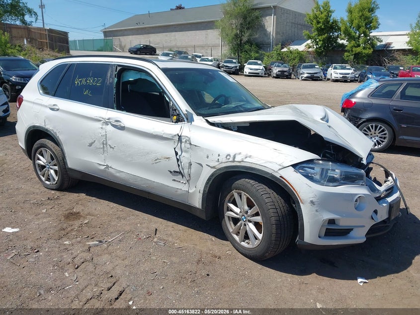 2015 BMW X5 VIN 5UXKR0C57F0K52633 IAAI salvage auction — FRONT END, Salvage (Minnesota), sold $1,550 on 2026-07-29 (photo 1)