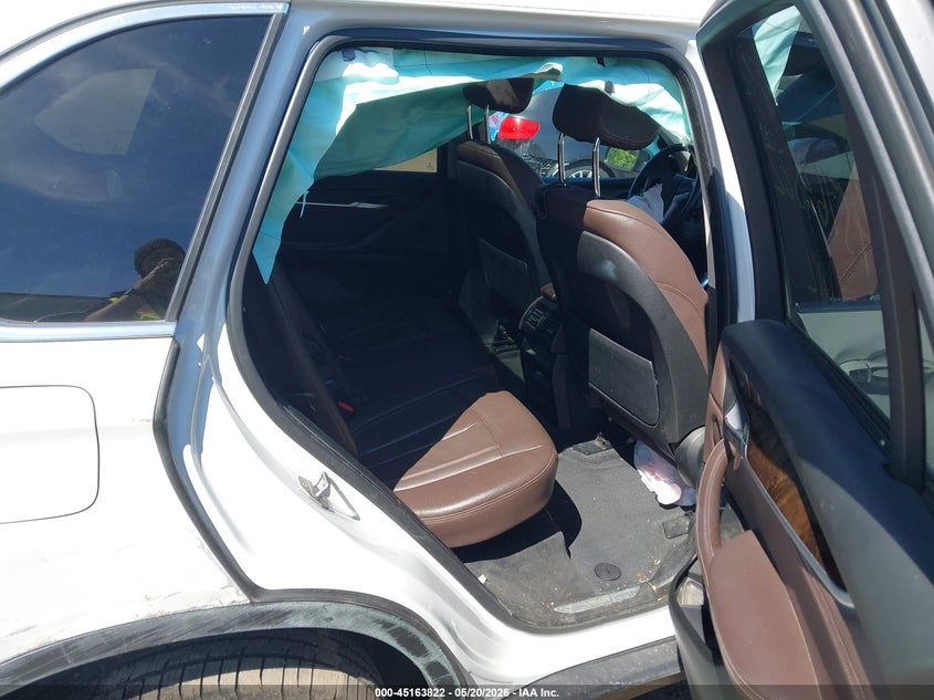 2015 BMW X5 VIN 5UXKR0C57F0K52633 IAAI salvage auction — FRONT END, Salvage (Minnesota), sold $1,550 on 2026-07-29 (photo 8)