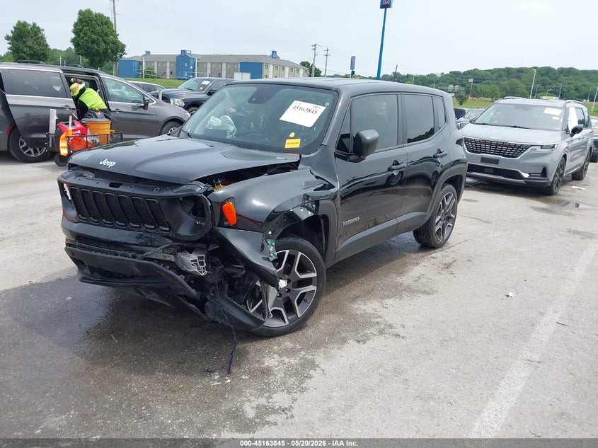 2021 Jeep Renegade VIN ZACNJDAB4MPN13761 IAAI salvage auction — FRONT END, Salvage (Missouri), sold $1,300 on 2026-07-28 (photo 2)