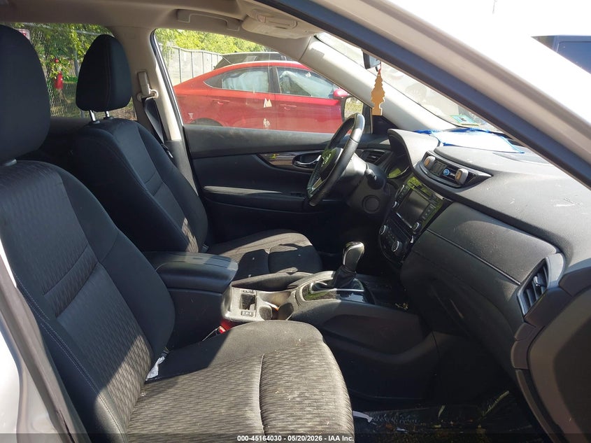 2019 Nissan Rogue VIN JN8AT2MV6KW380074 IAAI salvage auction — FRONT END, Salvage (New Jersey), sold $3,800 on 2026-07-30 (photo 5)