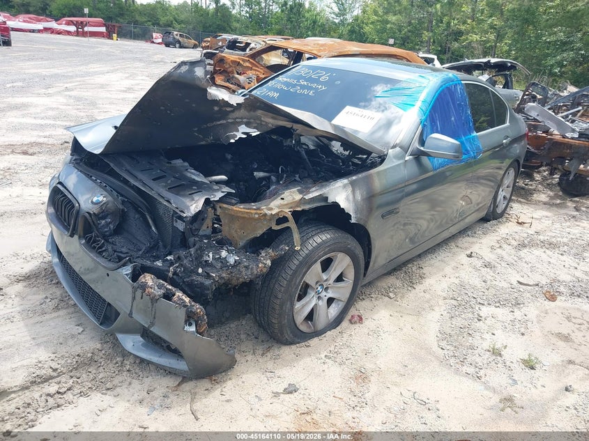 2012 BMW 5er VIN WBAXG5C53CC594162 IAAI salvage auction — ENGINE BURN, Salvage (Alabama), sold $125 on 2026-07-31 (photo 2)