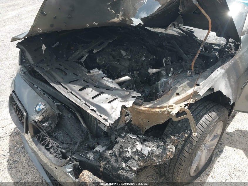 2012 BMW 5er VIN WBAXG5C53CC594162 IAAI salvage auction — ENGINE BURN, Salvage (Alabama), sold $125 on 2026-07-31 (photo 6)