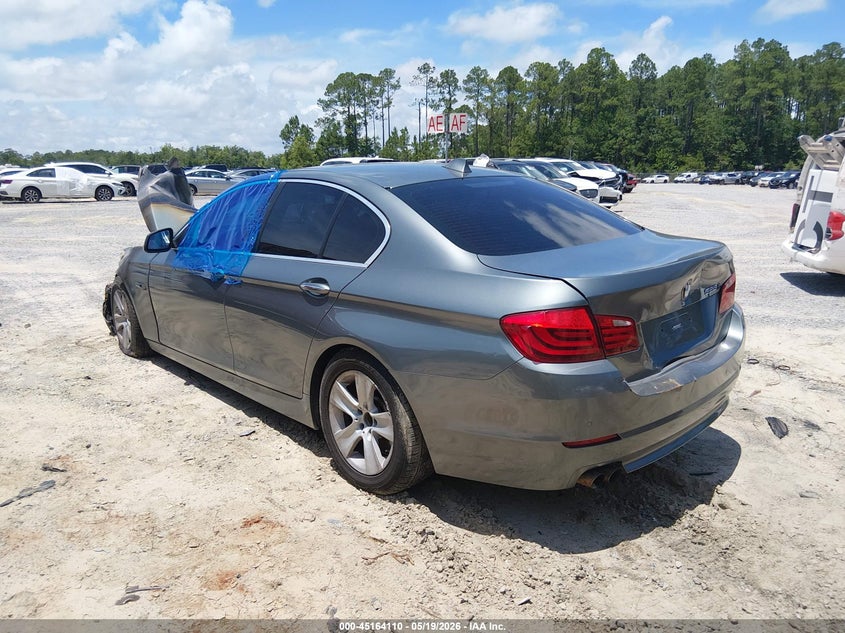 2012 BMW 5er VIN WBAXG5C53CC594162 IAAI salvage auction — ENGINE BURN, Salvage (Alabama), sold $125 on 2026-07-31 (photo 3)