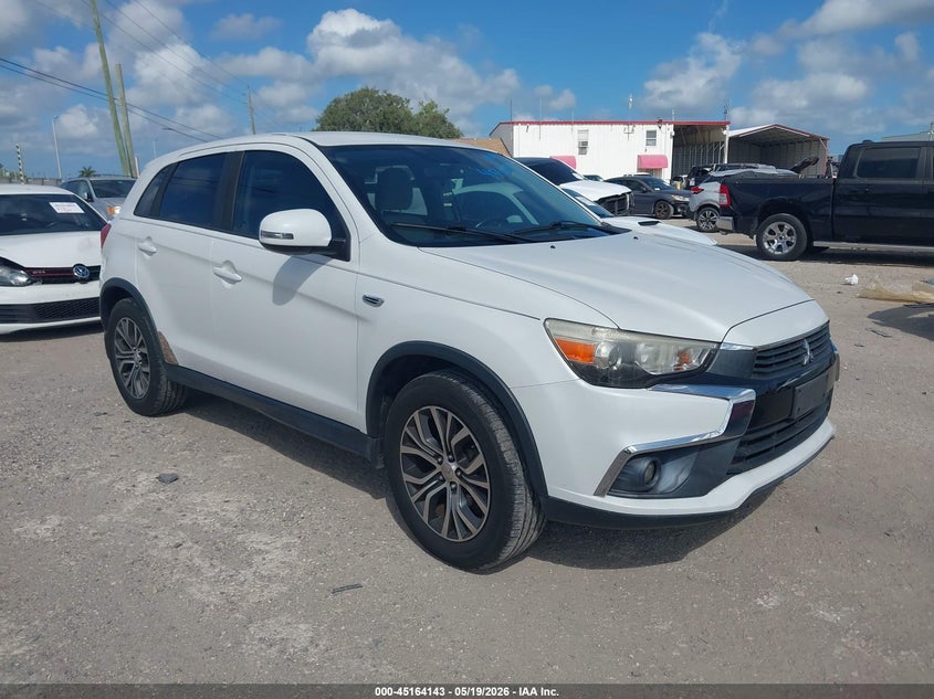 2017 Mitsubishi Outlander VIN JA4AP3AU9HZ012233 IAAI salvage auction — NORMAL WEAR, Clear (Florida), sold $2,775 on 2026-07-14 (photo 1)