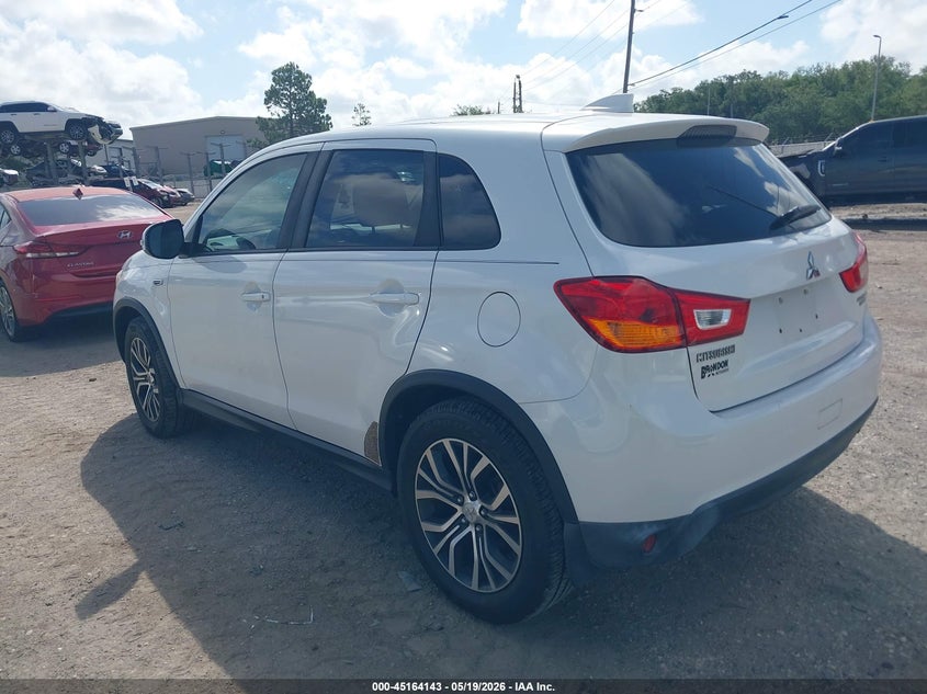 2017 Mitsubishi Outlander VIN JA4AP3AU9HZ012233 IAAI salvage auction — NORMAL WEAR, Clear (Florida), sold $2,775 on 2026-07-14 (photo 3)
