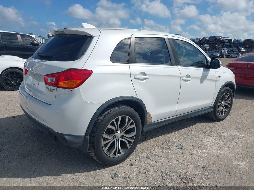 2017 Mitsubishi Outlander VIN JA4AP3AU9HZ012233 IAAI salvage auction — NORMAL WEAR, Clear (Florida), sold $2,775 on 2026-07-14 (photo 4)